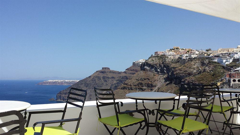 Cori Rigas Suites Fira  Bagian luar foto