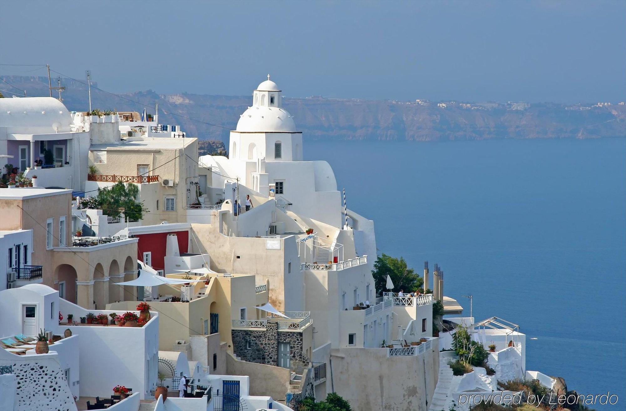 Cori Rigas Suites Fira  Bagian luar foto