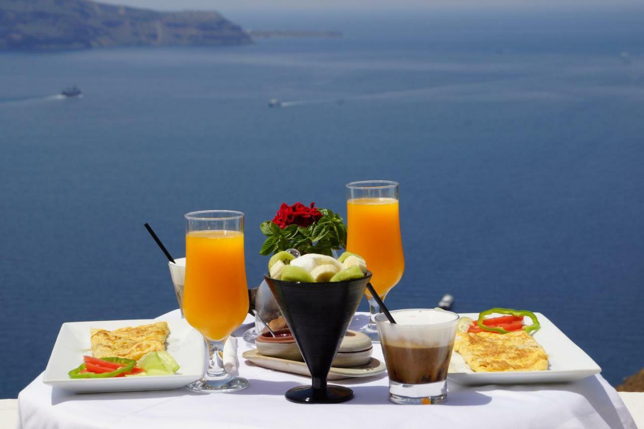Cori Rigas Suites Fira  Bagian luar foto